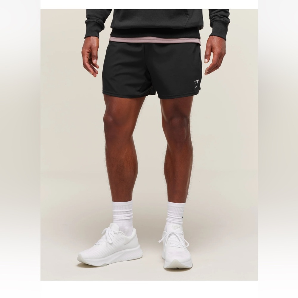 GYMSHARK ARRIVAL 5" SHORTS—Black